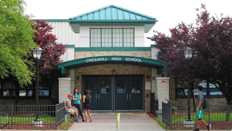 Schools, Library & Public Services in Cresskill, NJ (2025 Guide for Families & Residents)