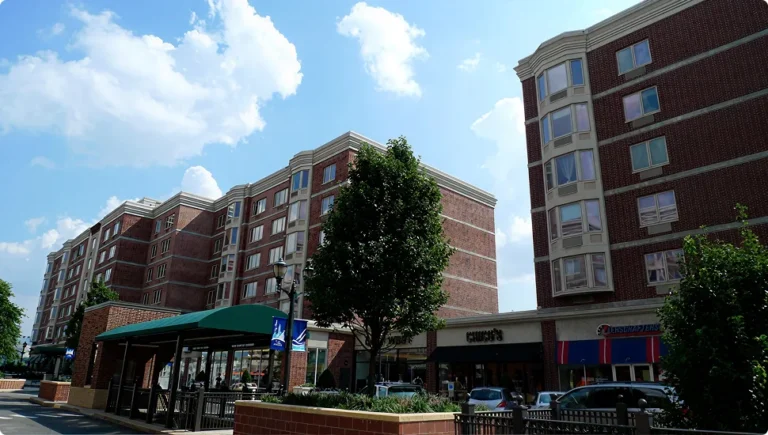 Explore River Road Edgewater NJ: Condos, Restaurants & Scenic Spots (2025 Guide)