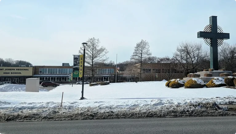 Living, Learning & Working in Montvale, NJ (2025): Schools, Jobs, Services & Local Life