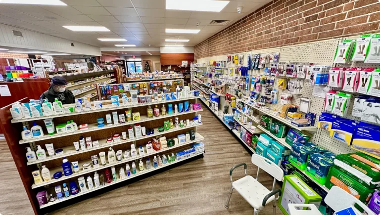 Where to Shop in Oakland, NJ (2025): Verified Grocery, Pharmacies & Essential Retail