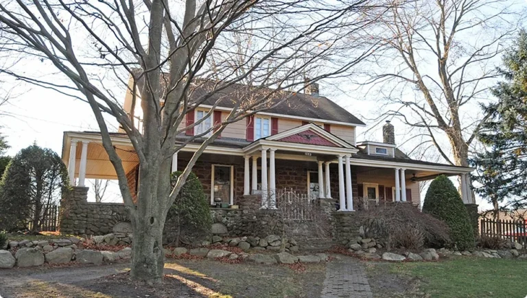 Moving to Park Ridge, NJ (2025): Homes for Sale, Condos, Apartments & What to Expect