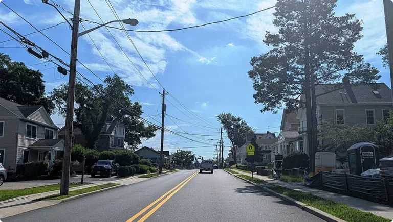 Living in Ramsey, NJ (2025): Real Estate, Rentals, Transit & Everyday Life