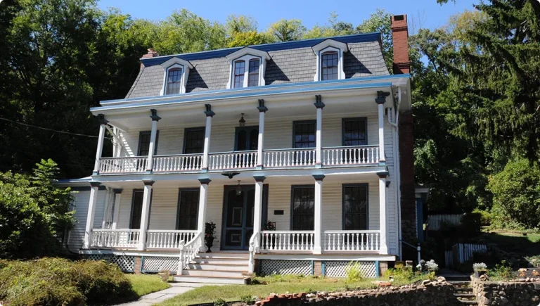 Buying or Renting a Home in Saddle River, NJ (2025 Market Trends & Neighborhood Insights)