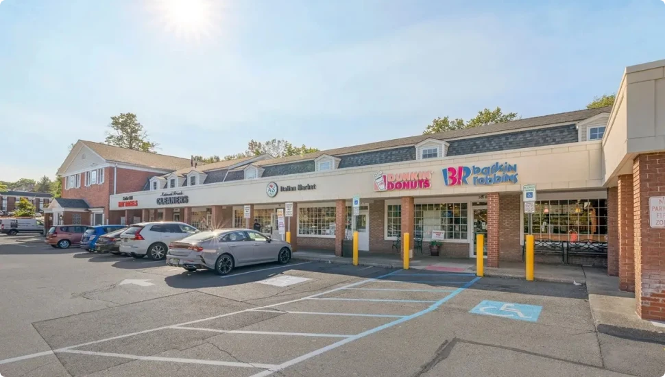Shopping in Wyckoff, NJ: Boulder Run, Local Boutiques & Everyday Essentials (2025 Guide)