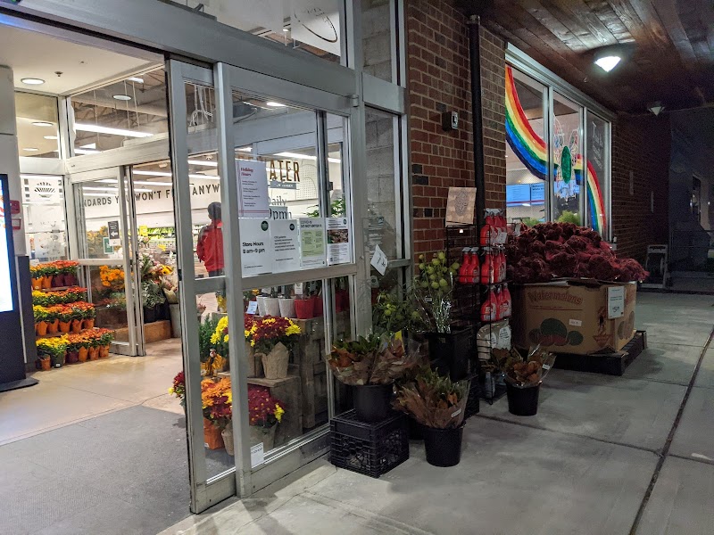 Edgewater Towne Center