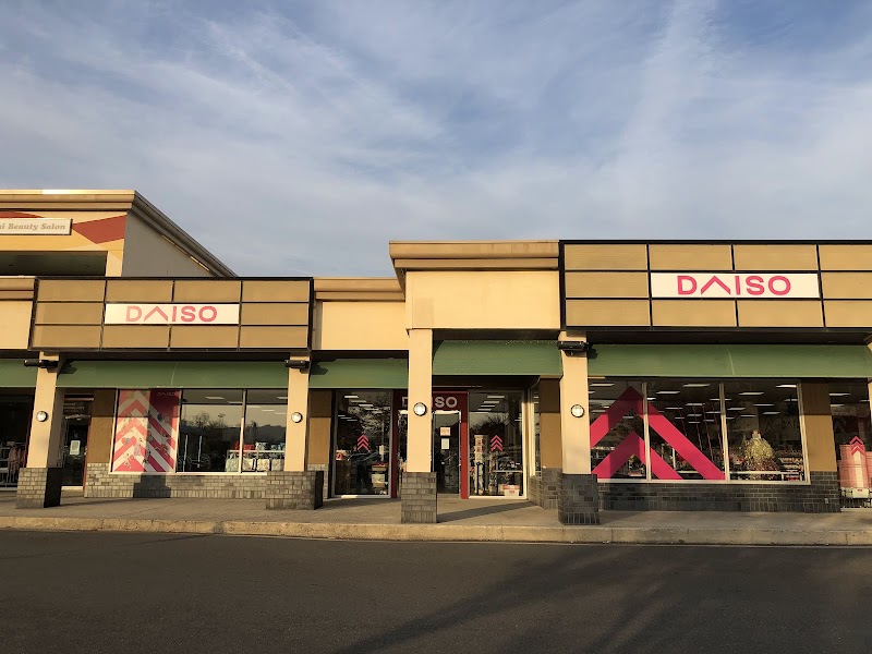 Daiso - Japanese Household Goods