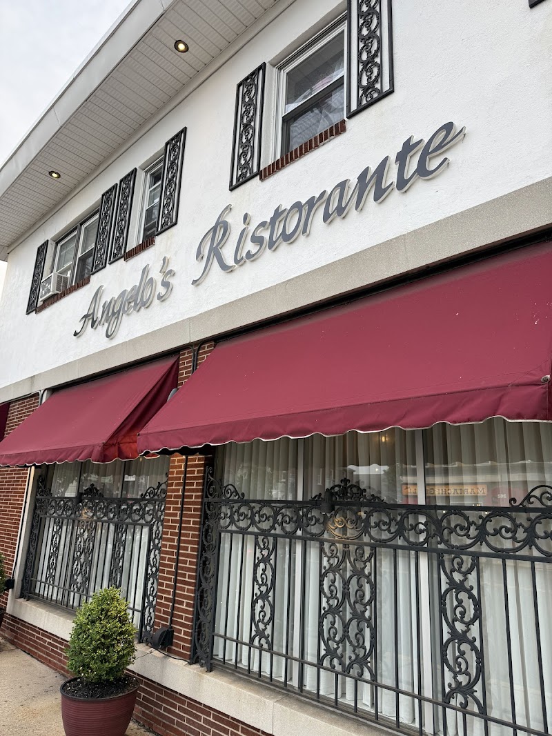 Angelo's