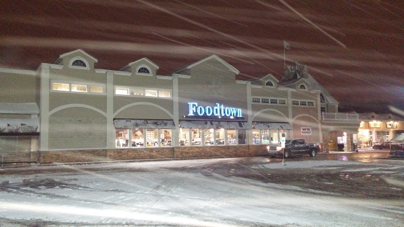 The Fresh Grocer of High Mountain Rd.