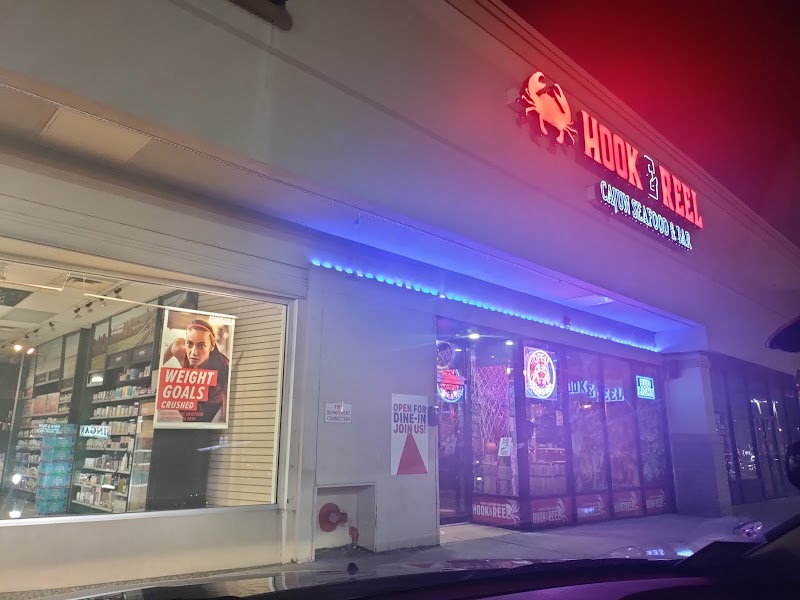 Hook & Reel Cajun Seafood & Bar