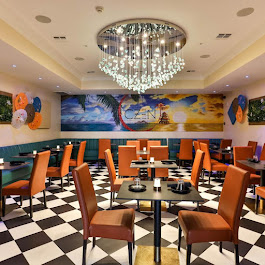 CZEN Restaurant Englewood