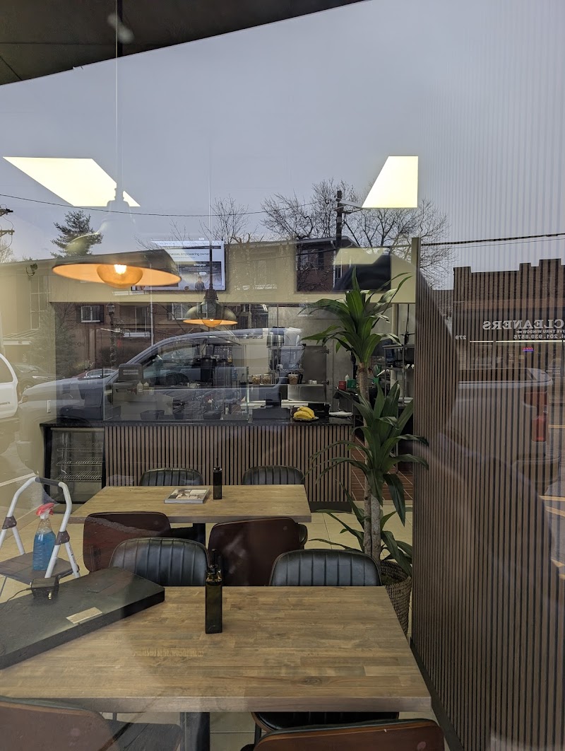 Millennial’s Table