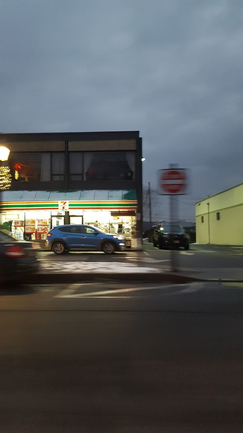7-Eleven