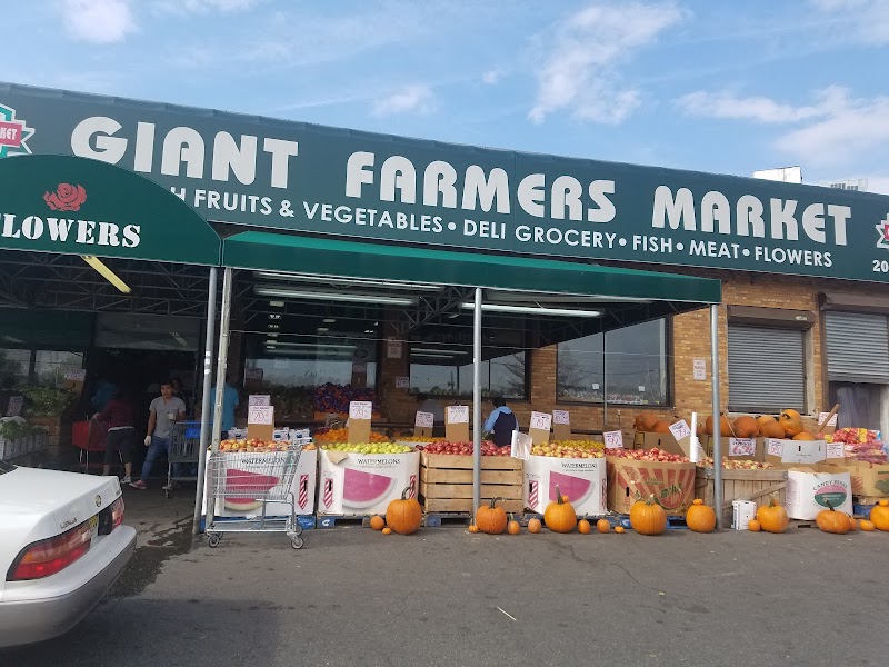 Giant Farmer's Market