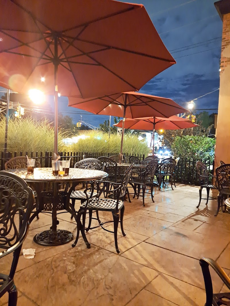 River & Henley Bar and Restaurant