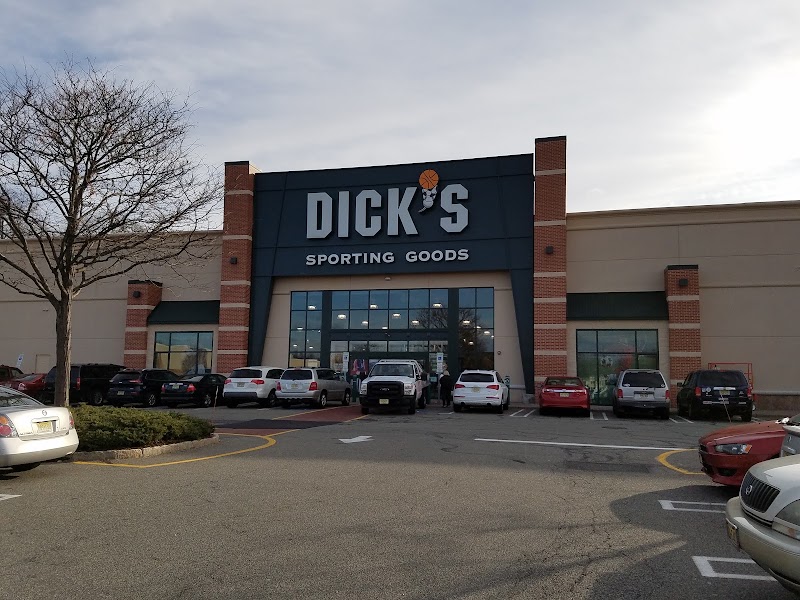 Paramus Town Square