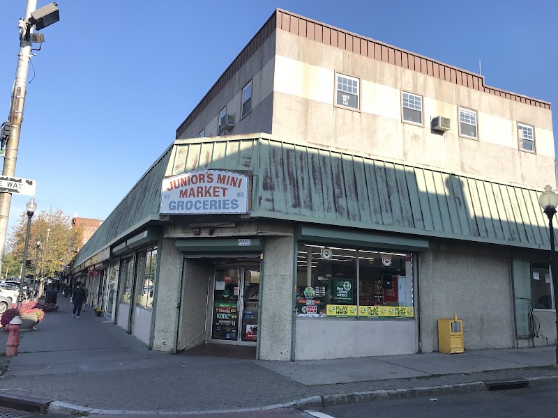 Juniors Mini Mart