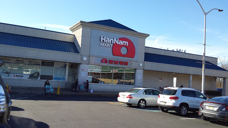 Plaza West