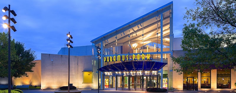 Paramus Park