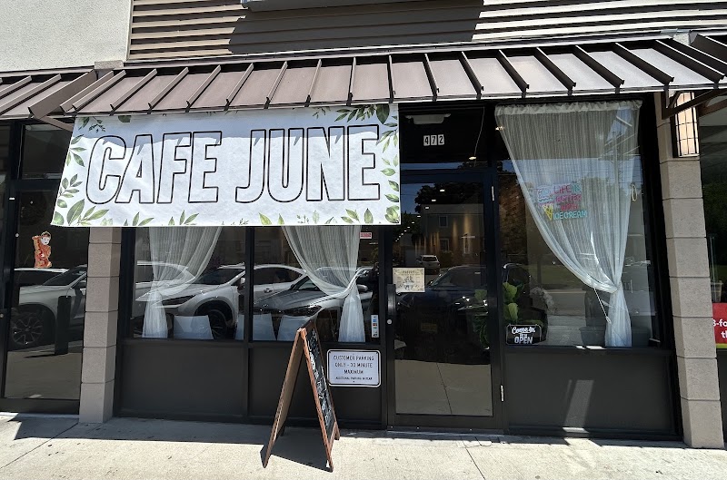 Cafe June