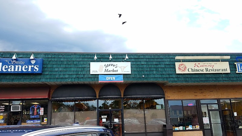 Steve's Market Inc
